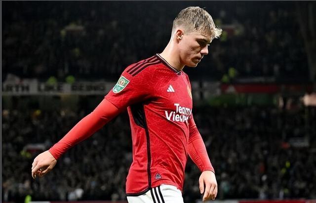 状态, 媒体上给出